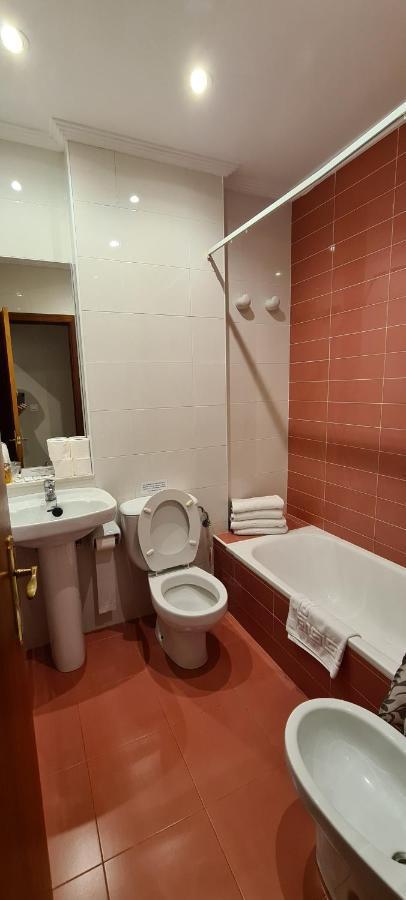 Apartamentos Elena لاريدو المظهر الخارجي الصورة